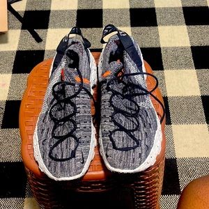 Nike space hippie 04